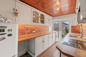 Kitchen- click for photo gallery
